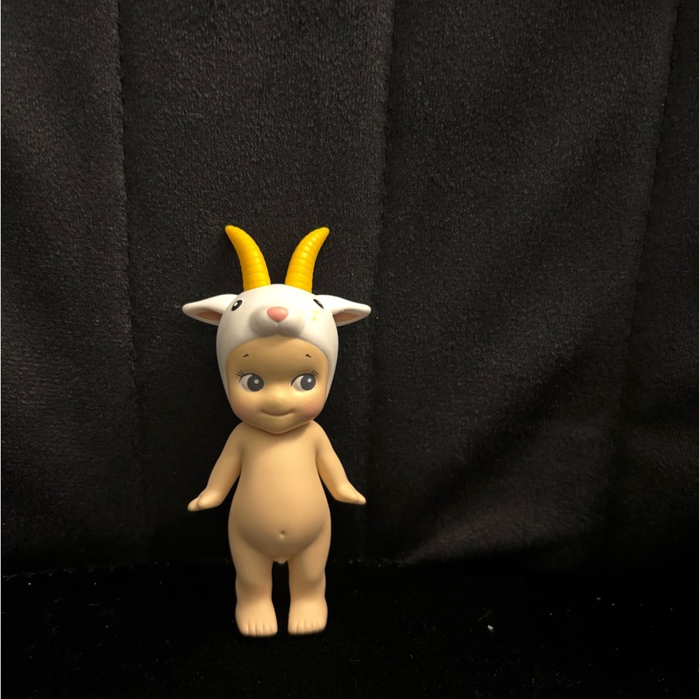 Authentic Sonny Angel Series Bundle - Picture 5 of 10